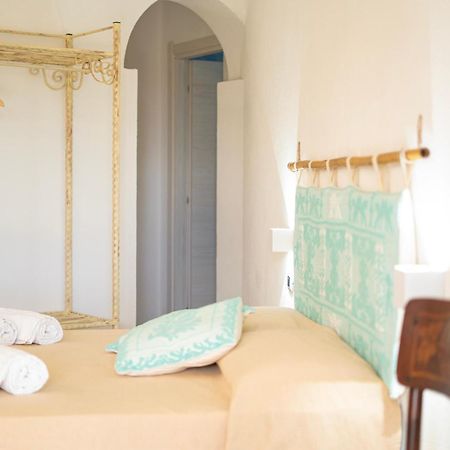 Hotel Essenza Di Mirto La Caletta Zewnętrze zdjęcie