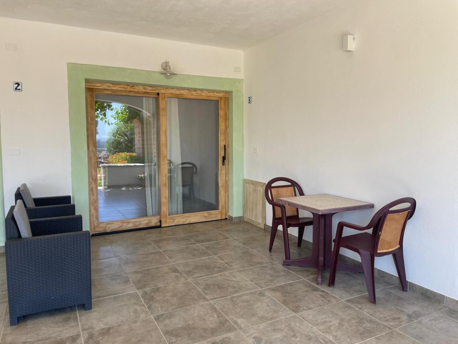 Hotel Essenza Di Mirto La Caletta Pokój zdjęcie