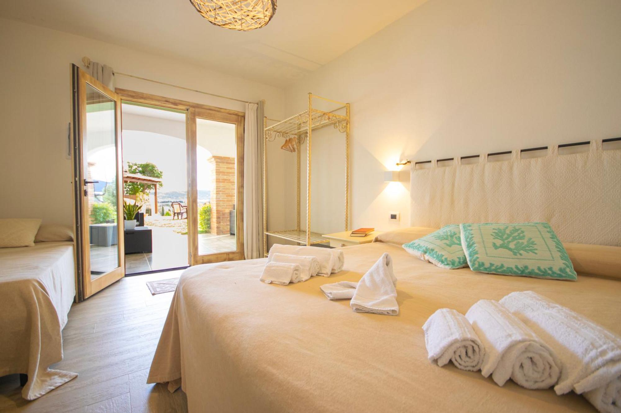 Hotel Essenza Di Mirto La Caletta Pokój zdjęcie