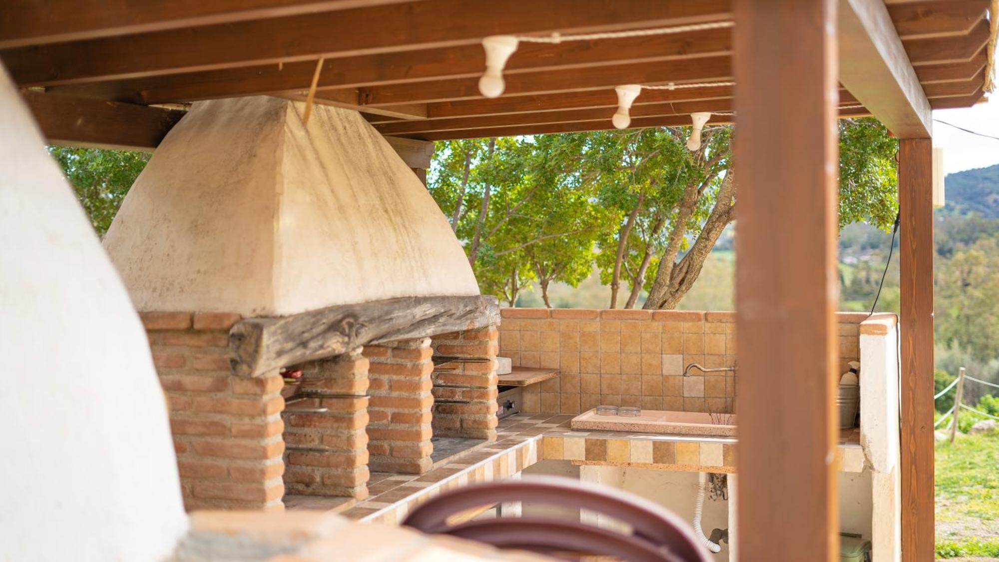 Hotel Essenza Di Mirto La Caletta Zewnętrze zdjęcie