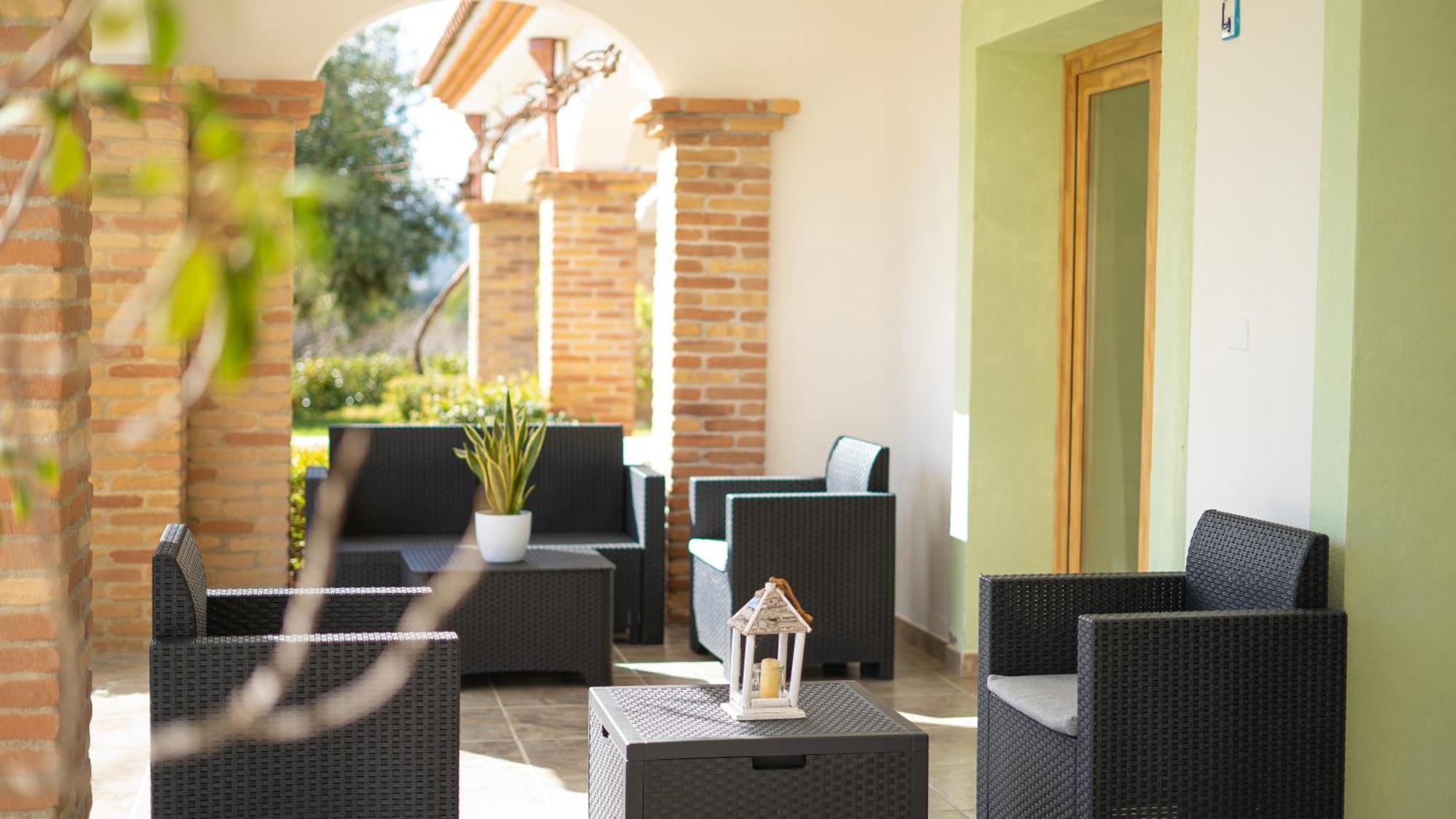 Hotel Essenza Di Mirto La Caletta Zewnętrze zdjęcie
